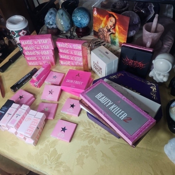 Jeffree Star star mystery box 5 set bundle - Picture 1 of 7